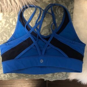Lululemon sports bra